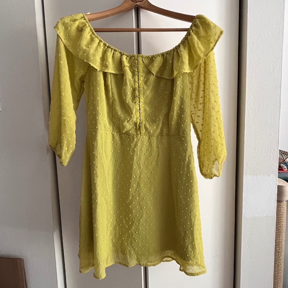 Chartreuse off-shoulder mini dress size L